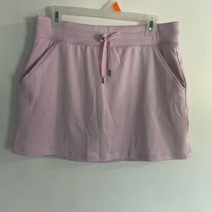 Tek Gear Lavender Active Skirt - skort in size medium BNWOT